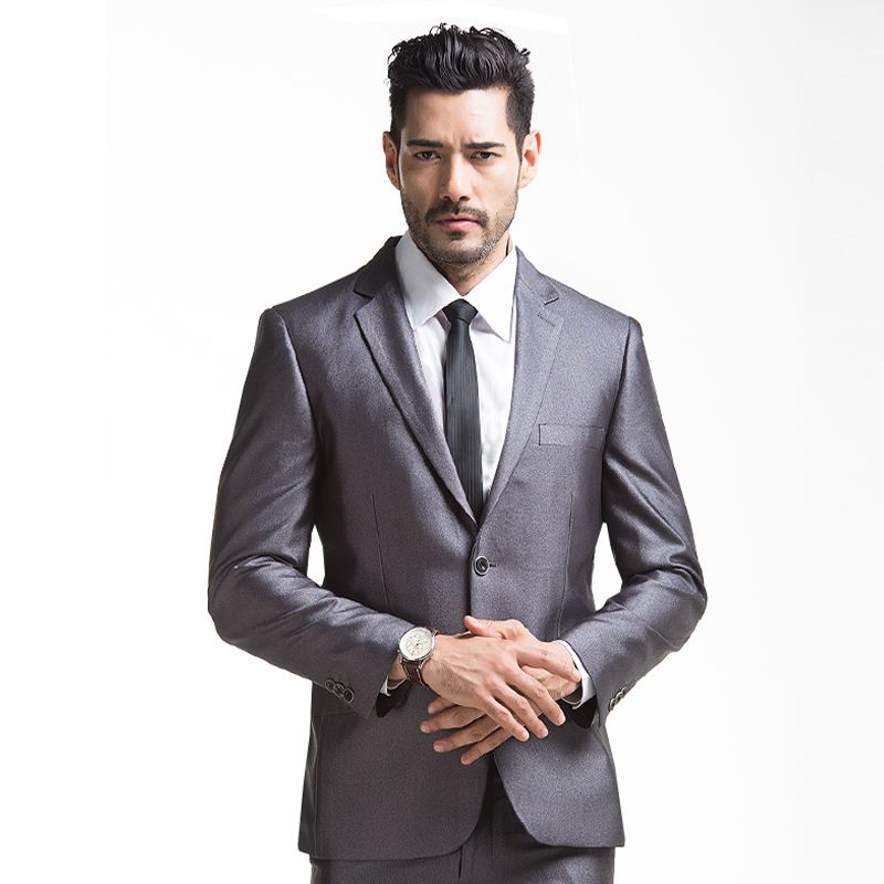 BRANDED & ESTABLISHED SPECIALTY APPAREL MANUFACTURER & ECOMMERCE RETAILER