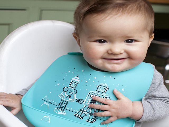 5 Year Handmade Baby Brand in the Bibs, Bows, Collars and Pacifier Clip Space – 129,000 Instagram Followers – 290 SKUs