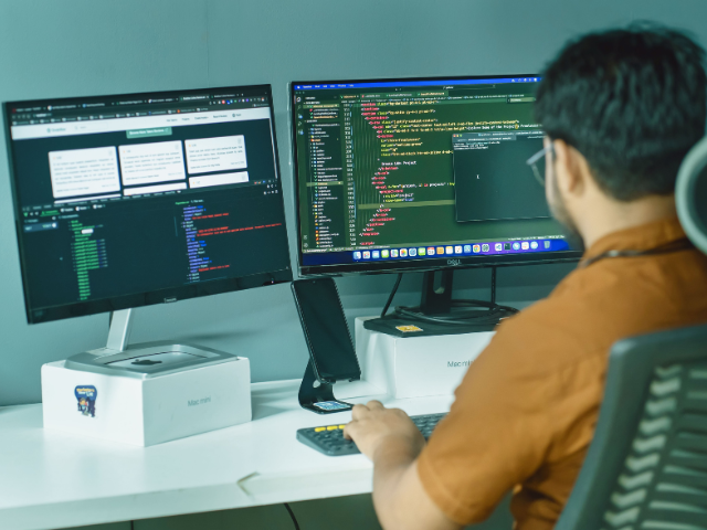 Subscription-Based Ed-Tech eLearning Platform | Advanced Programming Skills | Custom LMS & AI-Augmented Tech Stack | 4.1% Churn | < 3% Ad Spend