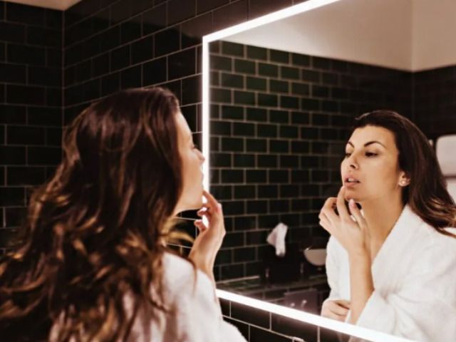 Honeybee Lip Balm & Skincare DTC eCommerce Brand –  22% Month-over-Month Growth – Strong Social Media Following on TikTok & Instagram