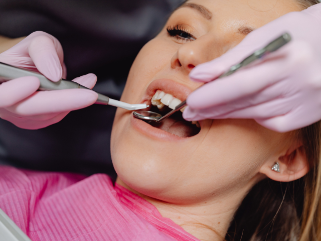 eCommerce Brand in the Dental Equipment Industry – 30% Net Margins –  High AOV of $190 with 15% Repeat Customer Rate   – Primary Channel is Shopify Website – Strong YOY Growth