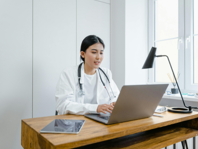 Telemedicine Business | AI Physician Mode Integrated with other Health Systems | Subscription-Based Model | $300 AOV | $5,200 LTV | Strong Social Following