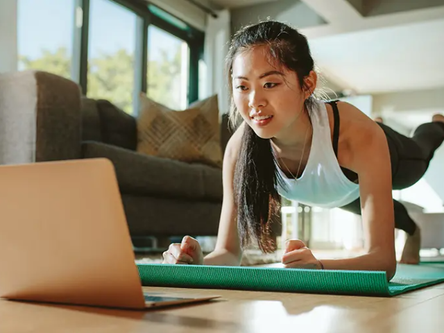 Online Nutrition & Fitness Mentorship Program – 40% Repeat Customer Rate – $3600 Average Customer Lifetime Value – 218,000 Followers on Social Media