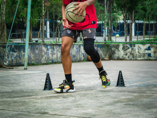 Amazon FBA eCommerce Brand | Well Reviewed Elbow & Knee Braces & Sleeves | High Growth Brand | 24% Conversion Rate | 330 Keywords in Top 10