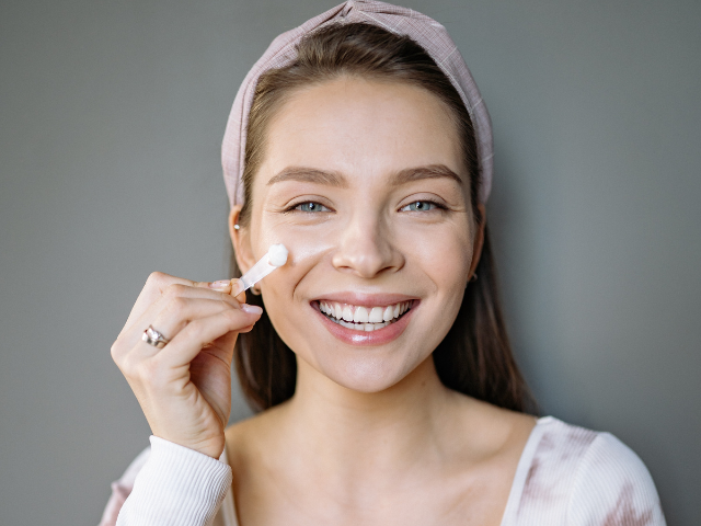 Skincare Brand Focused on Psoriasis Treatment – Multiple eCommerce Sales Channels – Sticky 60% Repeat Order Rate – $40 AOV – 85% YOY Growth