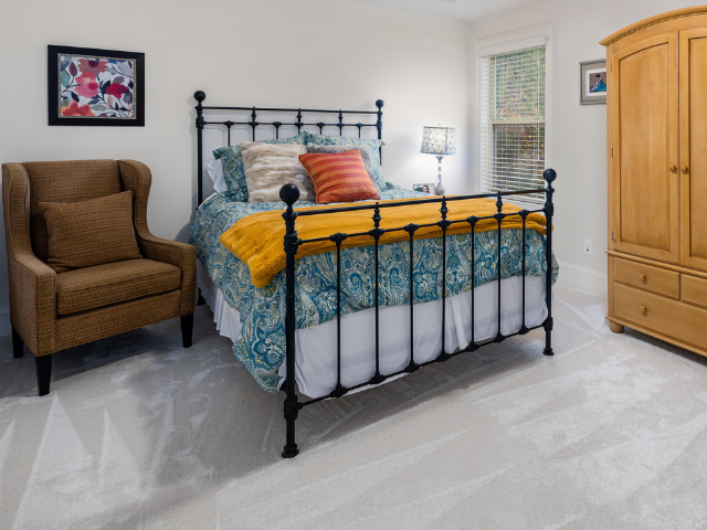 23 Year Vintage Iron Bed & Accessories Brand – DTC eCommerce Sales on Website – $2250 AOV – 18% Repeat Order Rate – Low OPEX Needs – Strong Vendor Relationships