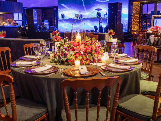eCommerce Brand in the Wedding Accessories Vertical | Semi-Absentee with Full Team | High YOY Growth | $100 AOV