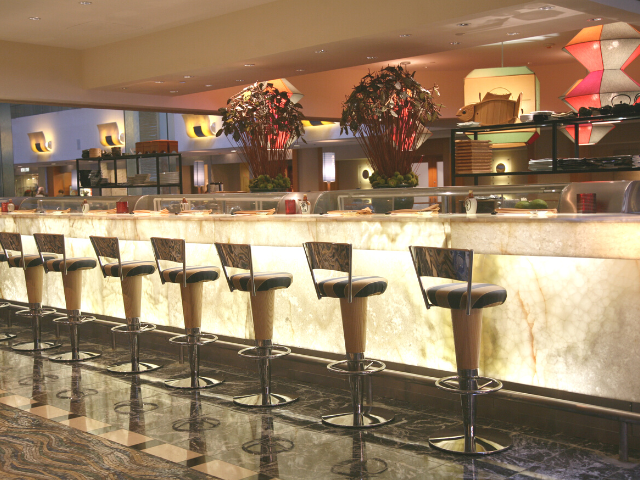 Refrigerated Display Case Brand for the Sushi Industry – eCommerce & Wholesale Channels – Commercial Only Sales – 80% Repeat Order Rate – All Organic Sales