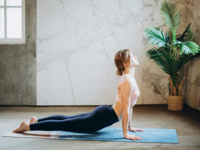 Amazon FBA Brand | Large Yoga Mats | 1,900+ 4.7 Star Average Reviews