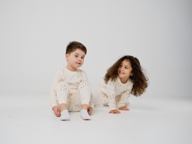 47-Year Wholesale Kids Apparel Brand | 88% Repeat Orders | 139 B2B Customers | Seller Financing