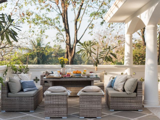 16 Year eCommerce Business in the Wicker Furniture Vertical – 30% Repeat Customer Rate – Dropship Inventory Model – Strong, Hard-to-Get Vendor Relationships in Place