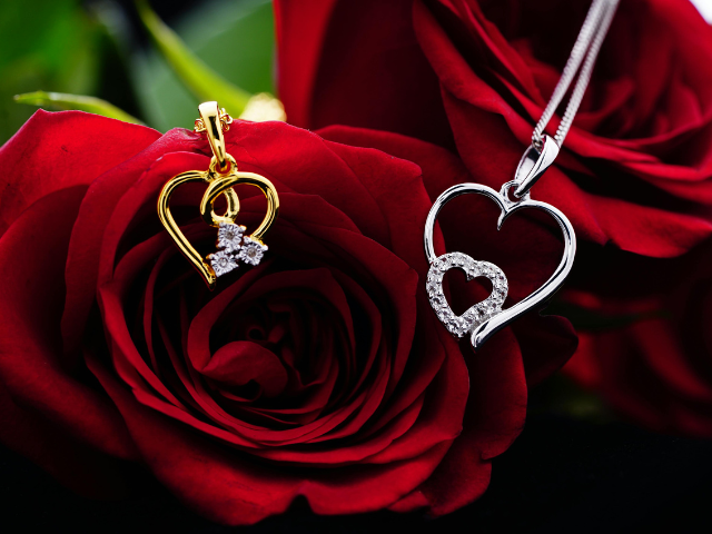 DTC Jewelry eCommerce Brand | Multinational Website Capabilities (US & EU) | $70 AOV | 24% YOY Profit Growth | 16% Net Margin