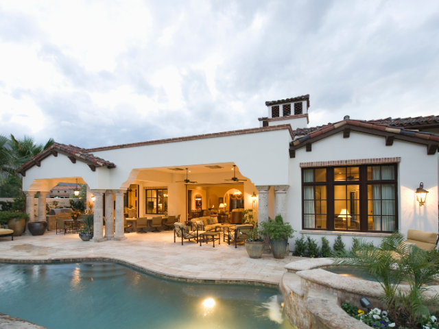 Electrical Services Company with a Strong Online Presence – $14k AOV – 90% Proposal Success Rate – Full Team in Place – Strong YOY Growth