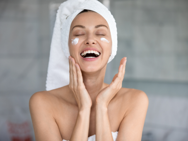 Skincare eCommerce Brand – 60% Repeat Order Rate – 85% YOY Growth – Strong Amazon Subscribe & Save Growth – Developed By A Dermatologist