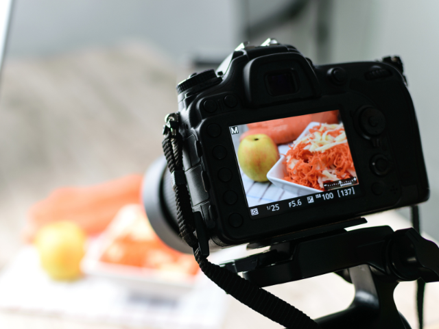 12 Year Online Photography Education Platform – Subscription Revenue Model – Membership-Based Community – Massive YOY Growth