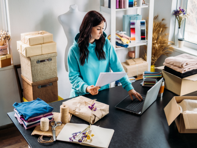 B2B Online Service Company – Provides Turnkey eCommerce Businesses for Clients – Recurring Revenue Model – 80% Profit Margin – Strong Social Following