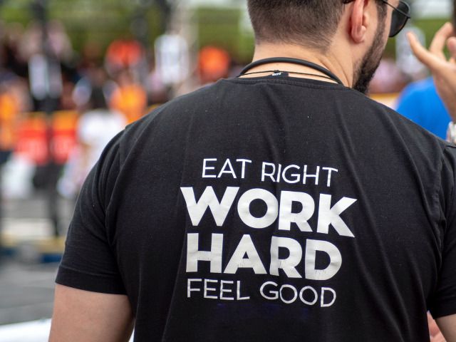 High Growth, Membership-Based eCommerce Brand in the Apparel Vertical – Boho & Wellness Focused – 5,400+ Active Members – Strong Social Following