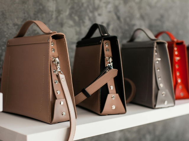 Amazon FBA eCommerce Brand | Women’s Fashion Accessories | Exclusive Designer-Inspired Handbags & Laptop Totes | Strong Growth | 75% Margins