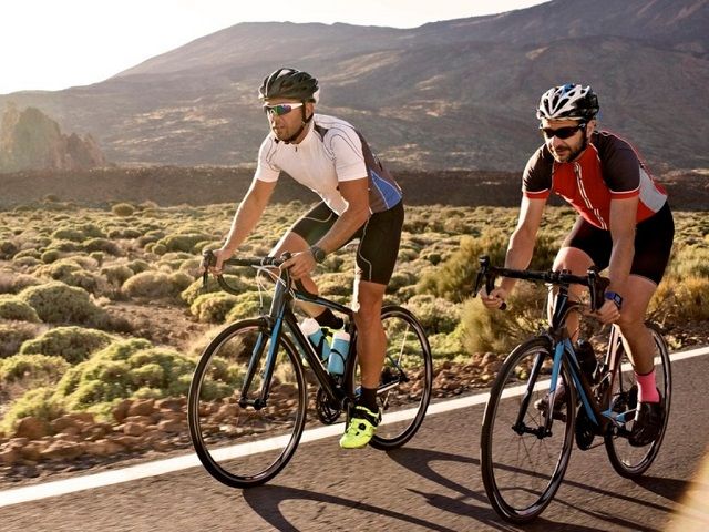 Niche Brand in the Booking Sports and Outdoor Market – 100% FBA Business Ranking in the Top 50 Sports Brands – Strong Social Media Presence