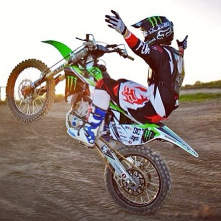 MOTOSPORTS & EXTREME SPORTS ACCESSORIES ECOMMERCE COMPANY