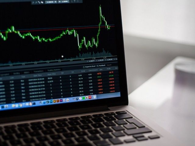 Subscription Based SaaS Platform for Stock Monitoring & Advising