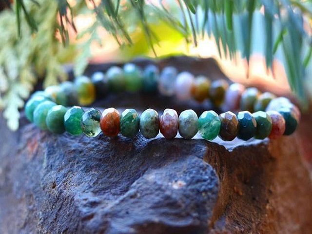 Unique eCommerce Brand in Jewelry & Custom Apparel – Natural, Spiritual & Yoga Themed – In-House Designs