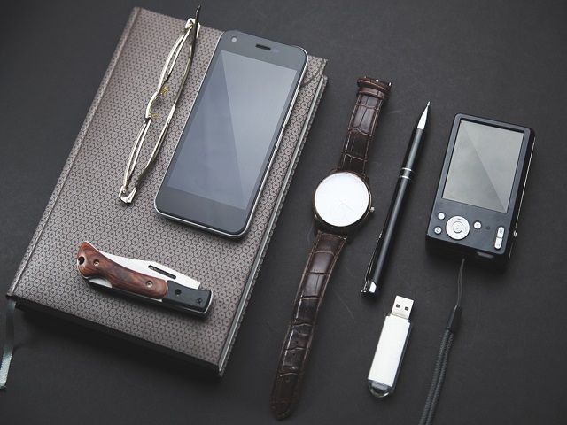 High Growth 7 Year Established eBay Retailer with a 35% Recurring Customer Rate – Top 10 Seller – 1 Million Page Views Monthly – Massive Reviews