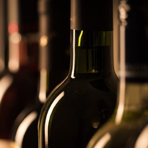 WINES.COM – PREMIUM DOMAIN – PAGE 1 ORGANIC RANKINGS FOR SINGULAR AND PLURAL VERSIONS OF KEYWORD