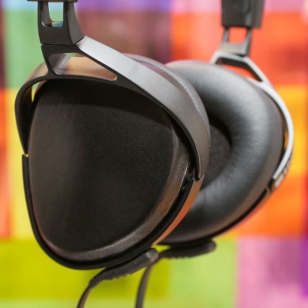 ECOMMERCE PORTFOLIO RETAILER, HIGH GROWTH ELECTRONICS & ACCESSORIES VERTICALS