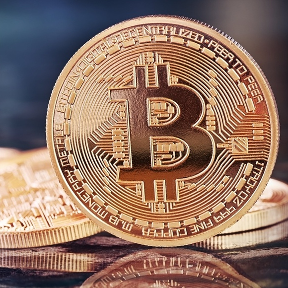 ESTABLISHED, HIGH GROWTH GAMBLING WEBSITE IN THE BITCOIN SPACE