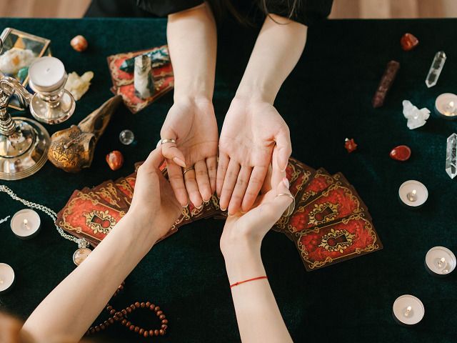 Online Psychic Services Website, App and Telecommunication Platform that Connects Users to 230 Psychic Advisors – 17,000 Current Active User Accounts