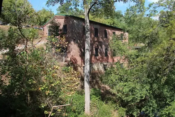 Roswell Mill building in Roswell, GA, a historic local landmark near downtown businesses